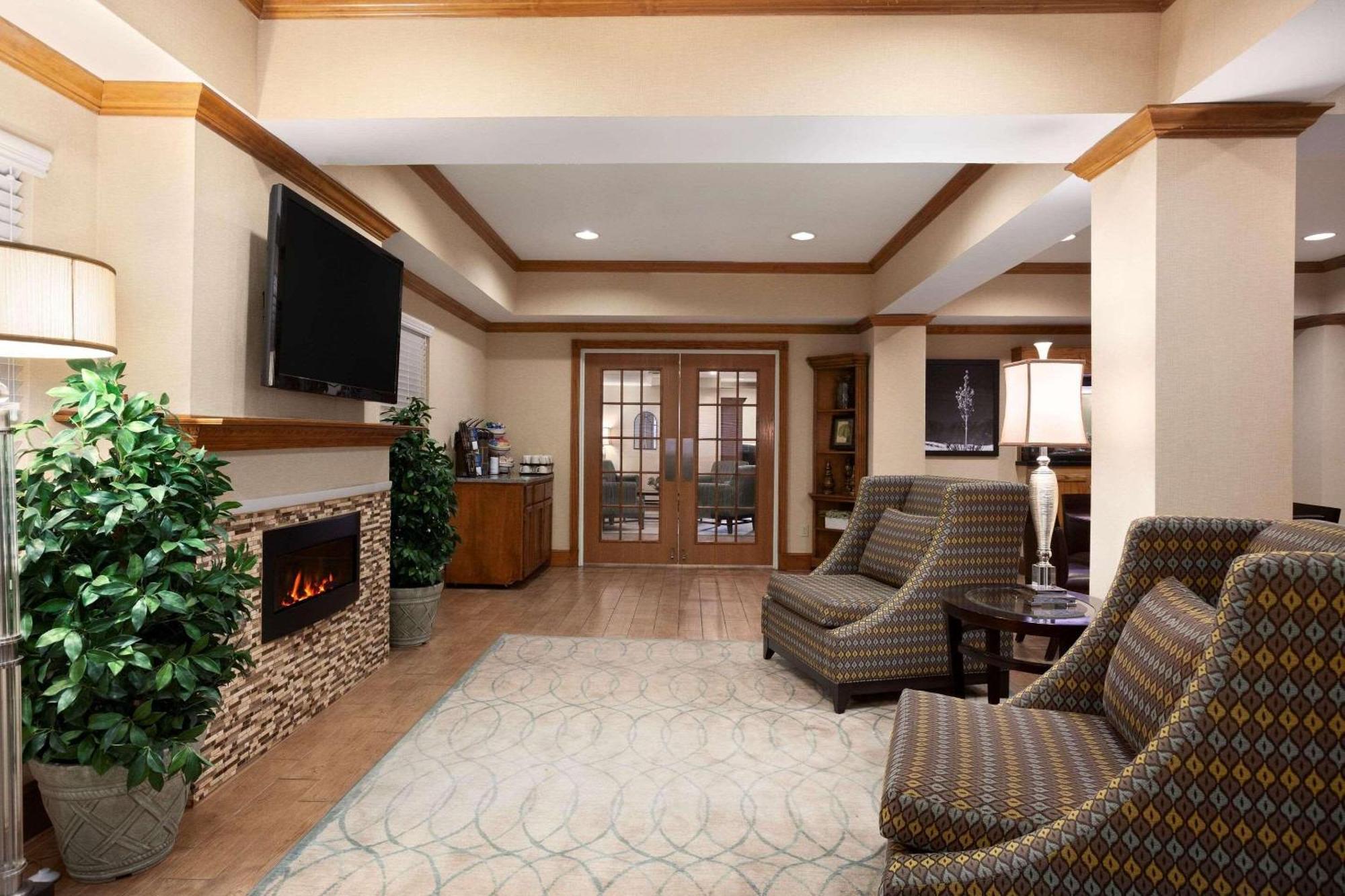 Country Inn & Suites By Radisson, Lubbock, Tx Exteriör bild