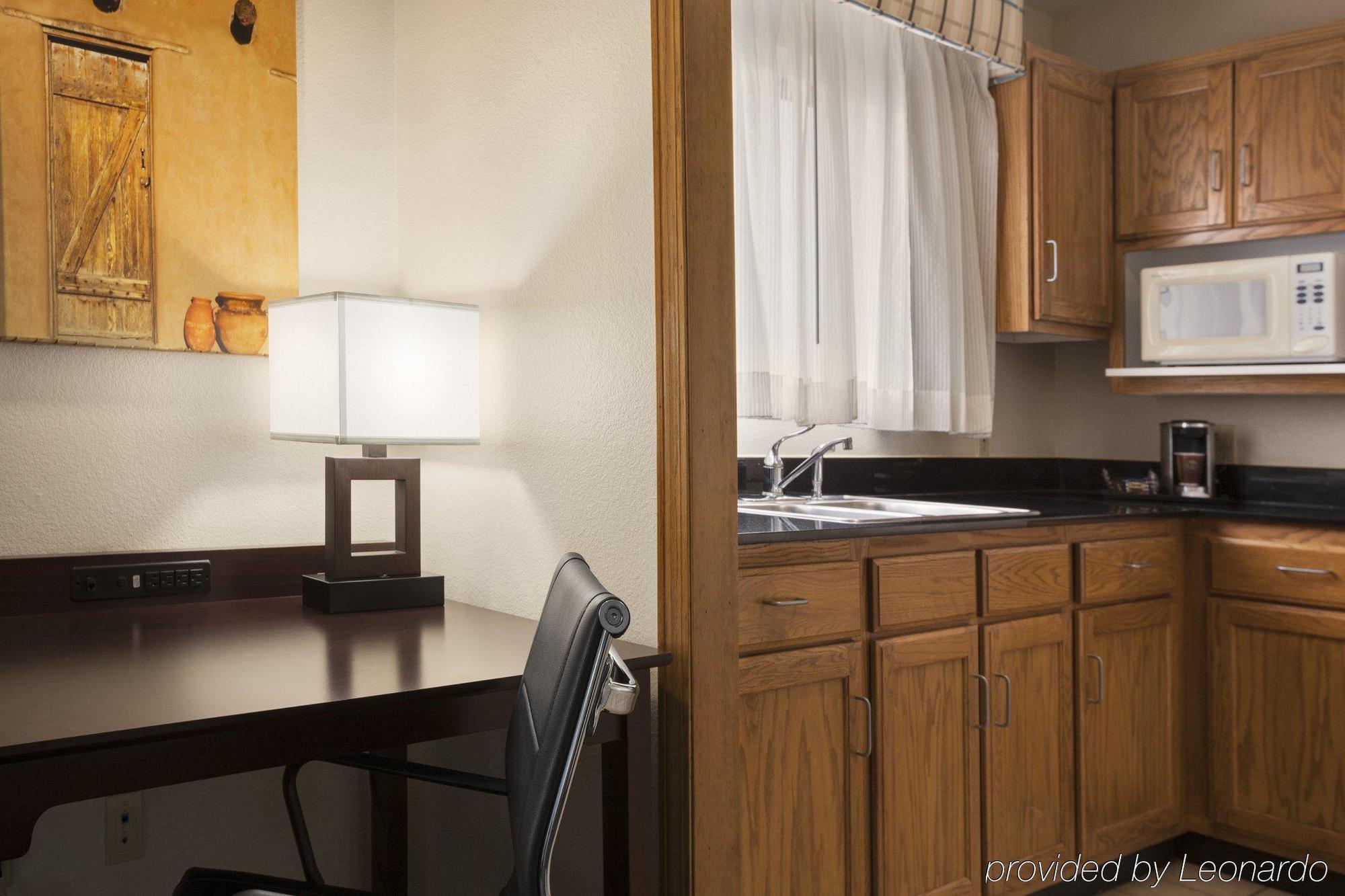 Country Inn & Suites By Radisson, Lubbock, Tx Exteriör bild